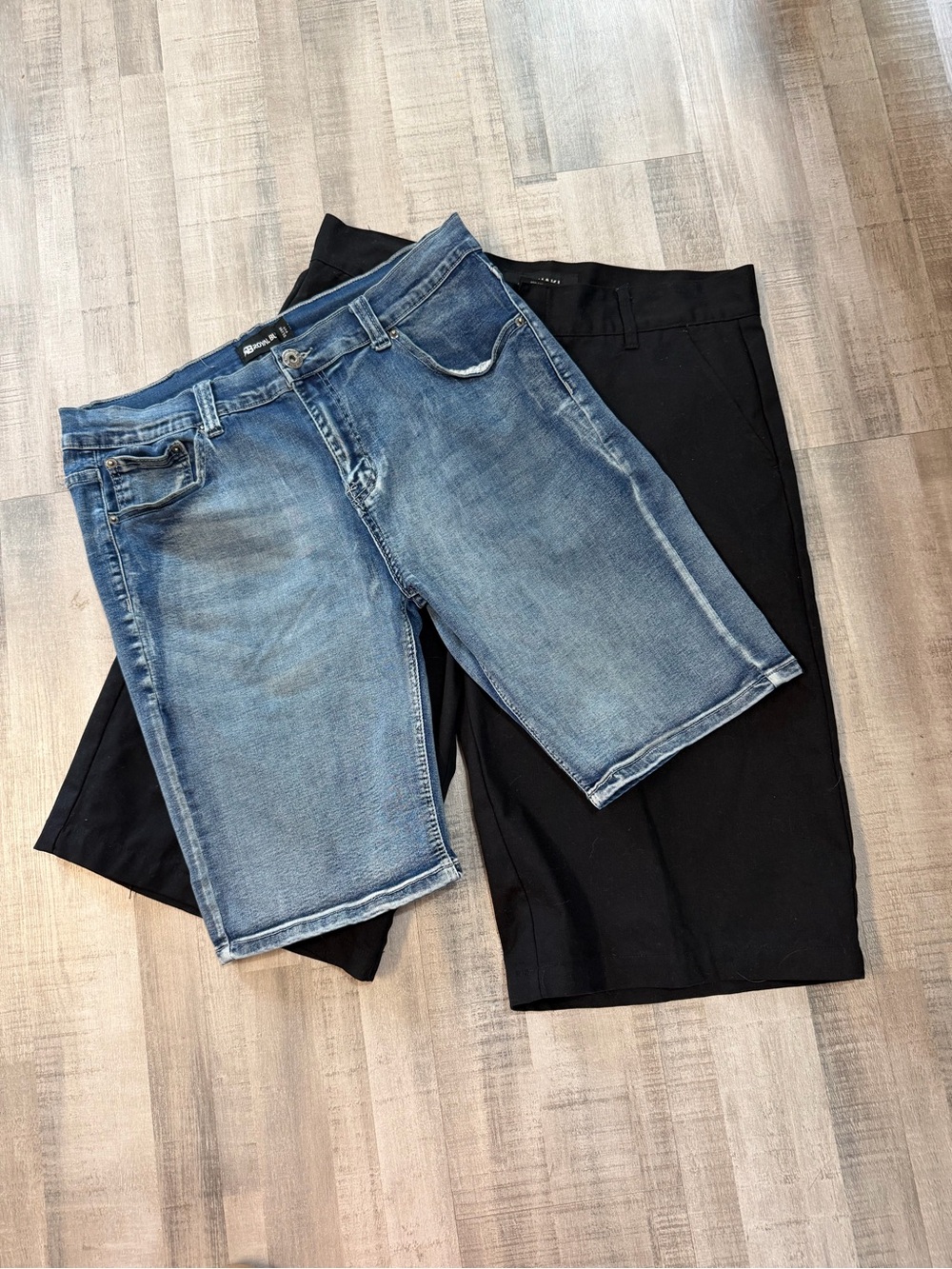Men’s Shorts Lot of 2 Size 34 Royal Blue Denim Slim Fit & Khaki Black Chino